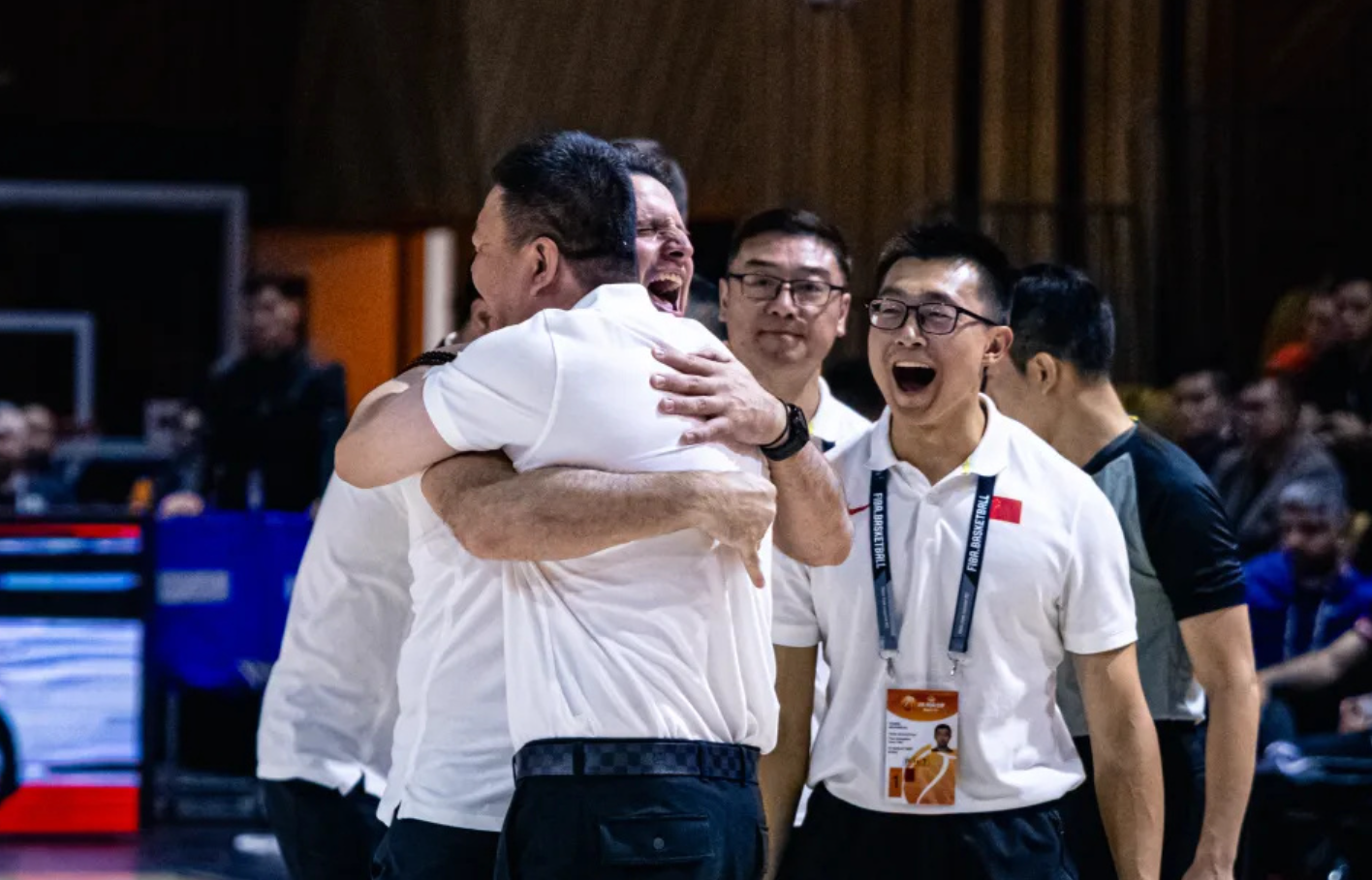 U16晋级亚青赛决赛！王建军一战成名，攻守+用人+调整很完美！