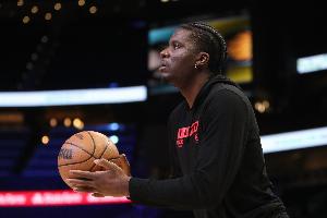 kaiyun-斯通：我觉得卡佩拉想念休斯敦 他希望加入真正有机会争冠的球队