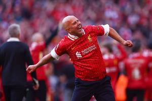 开云娱乐-小吧译言家|一个夏窗卖人收1.94亿!利物浦的买卖咋能做得这么精