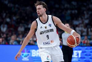 慢热！小瓦格纳首节7投仅2中拿到5分 正负值-4