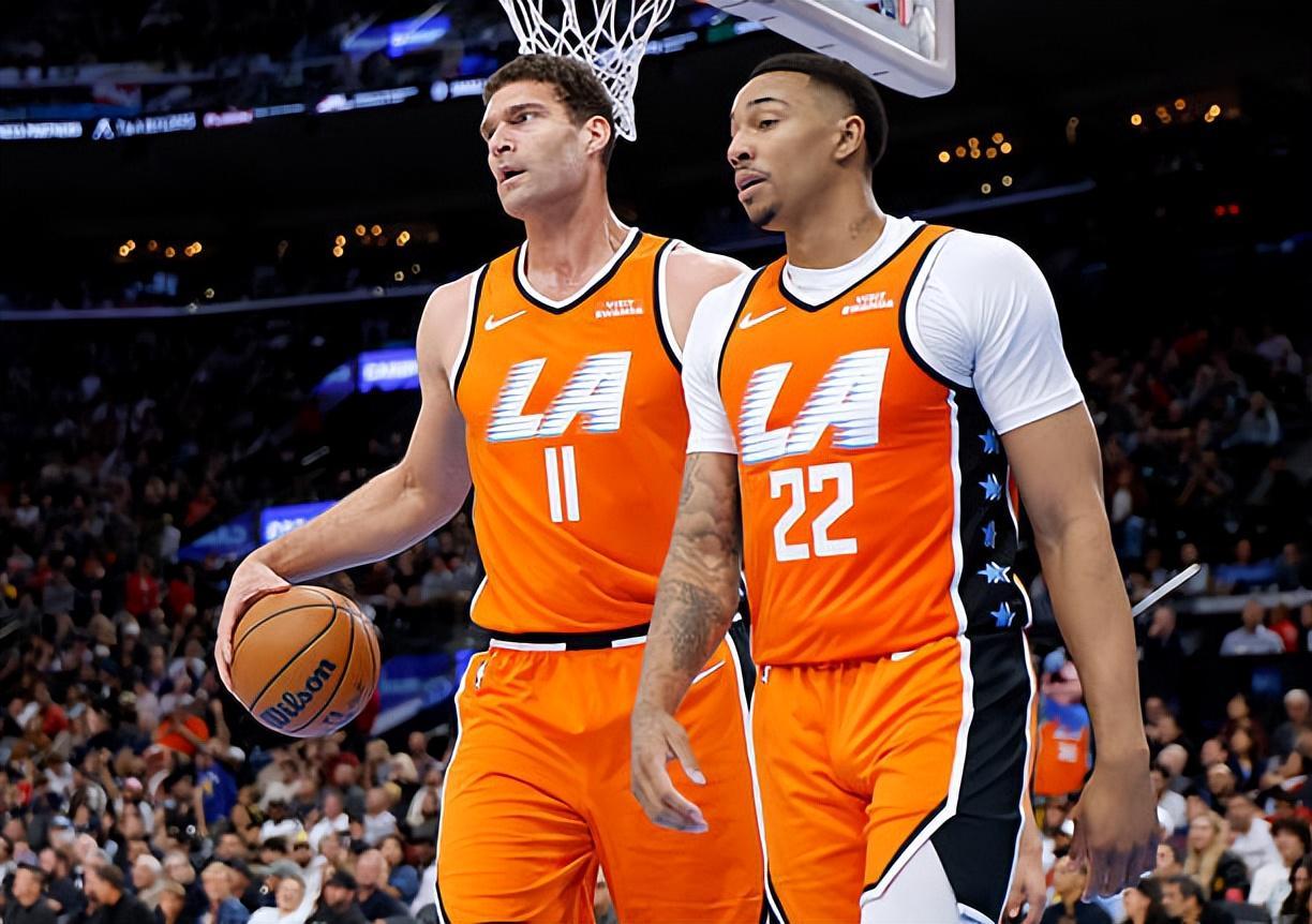 开云官网-又一次拿下高分！快船侧翼新星这下不会再跌出轮换阵容了吧？