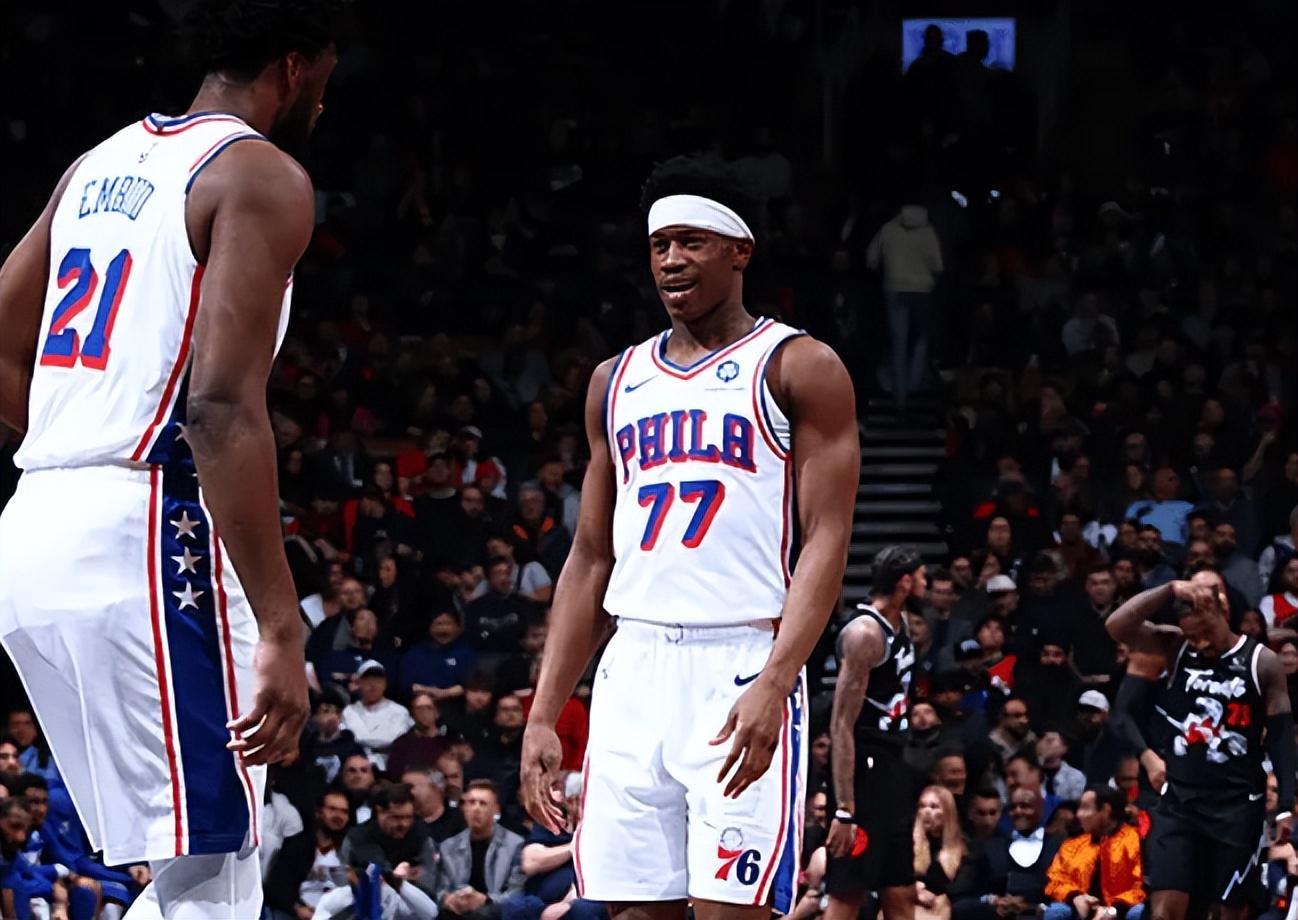 开云入口-33分惨案!76人复仇猛龙,恩比德7失误,马克西狂轰33+4 乔治划水