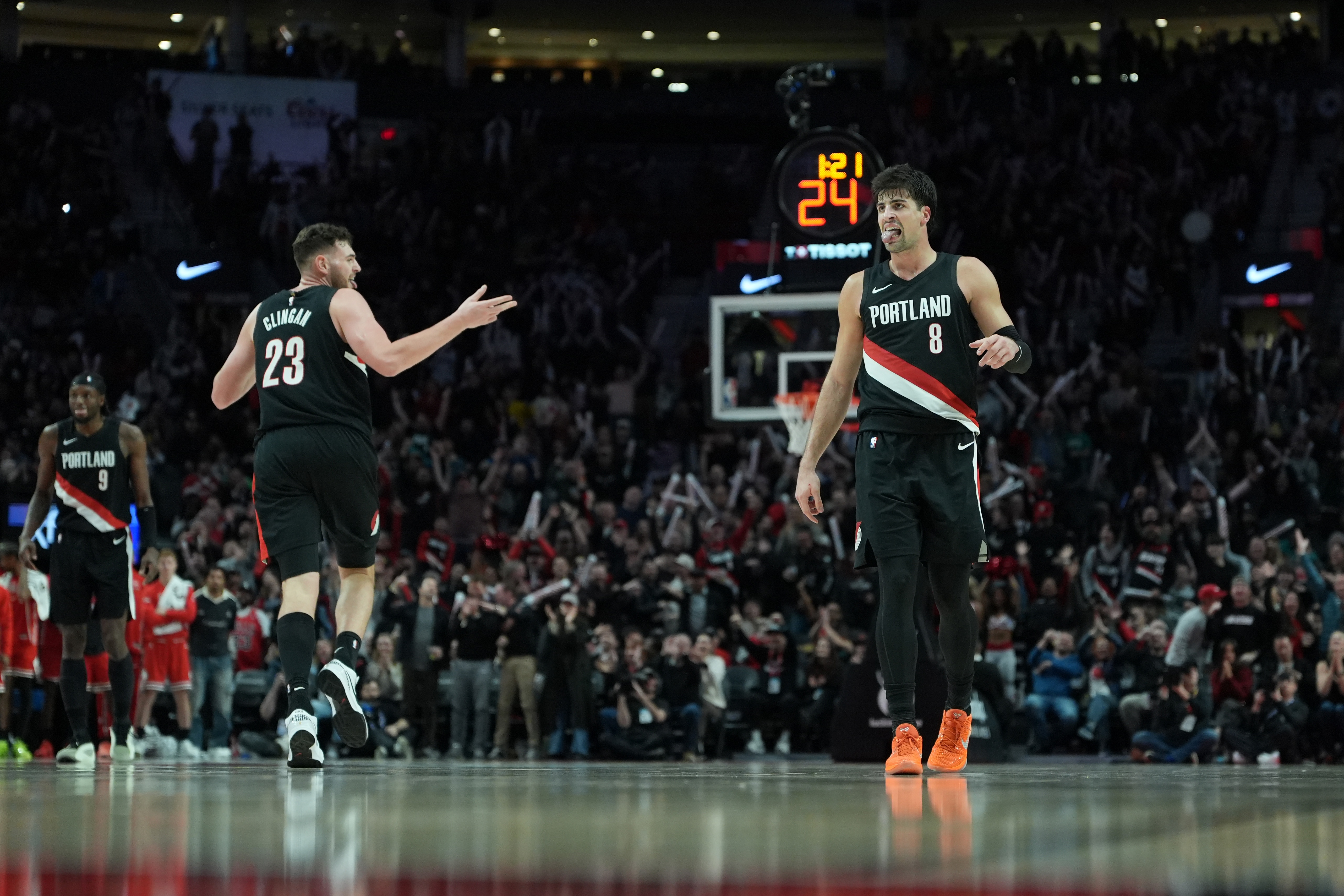 开云官网-NBA彩经:开拓者力擒鹈鹕 勇士激战雷霆 灰熊拿下湖人