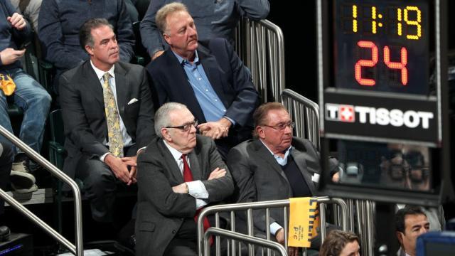 【体坛篮球秀】不到绝路不提重建 步行者到绝路了？