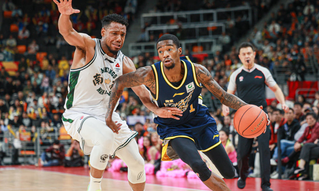 开云在线-2连胜广东传来5好消息！王洪泽打破心魔，还有一件事更让粤迷开心