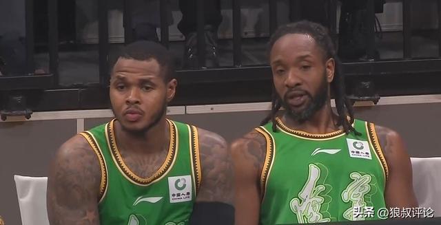 开云-杨鸣:这个赛季最大的问题是遇到困难和情绪低落 场上没有领袖人物