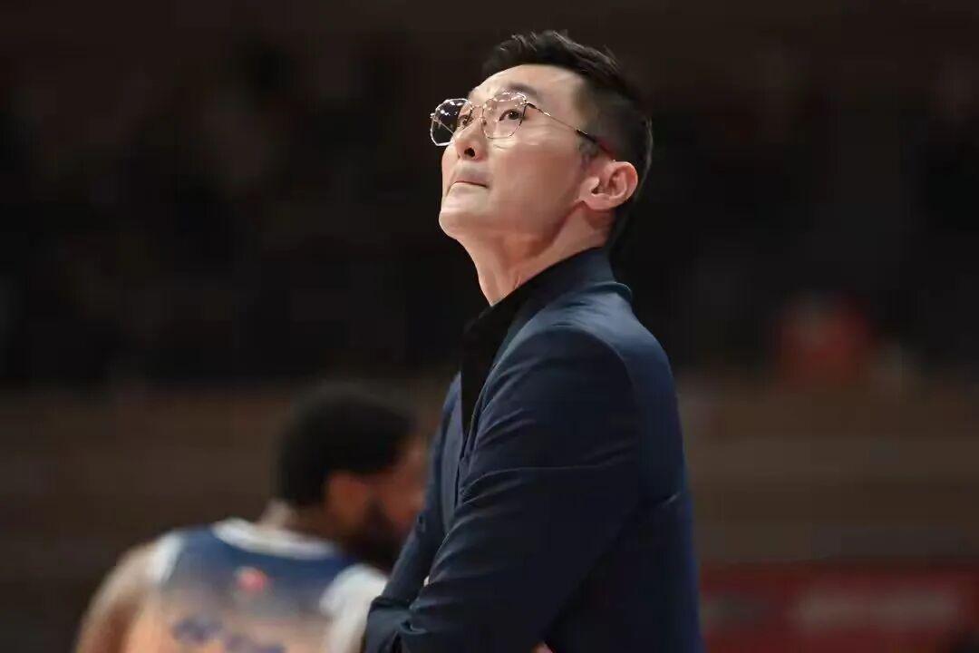 开云娱乐-CBA还能众筹换帅？