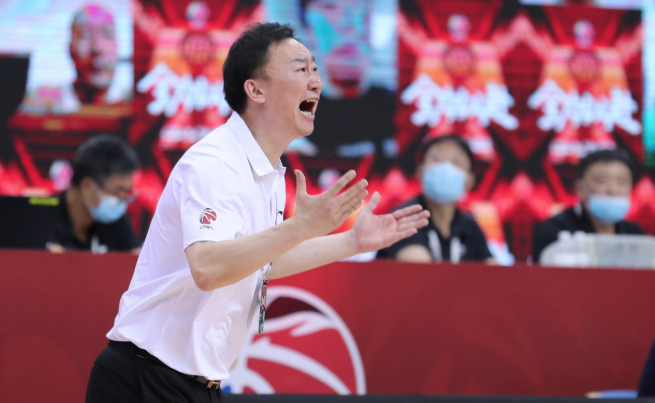 开云娱乐-CBA还能众筹换帅？