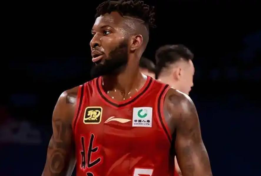 开云官网-让周琦替补，减曾凡博战术，引超级小外，北京队最佳调整方案浮现