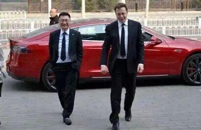 5年，16亿！马斯克给了朱晓彤一份新合同。如果未来10年达成万亿薪酬目标，这份合同价值近100亿