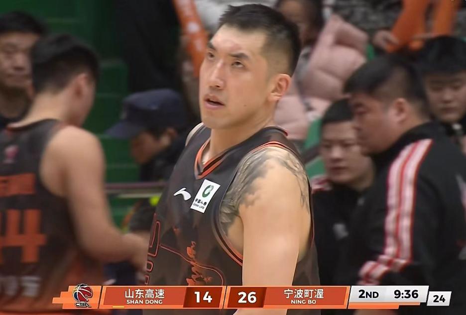 开云在线-山东男篮24分大胜，高诗岩单节15分，鲍威尔29+8陈林坚12分！