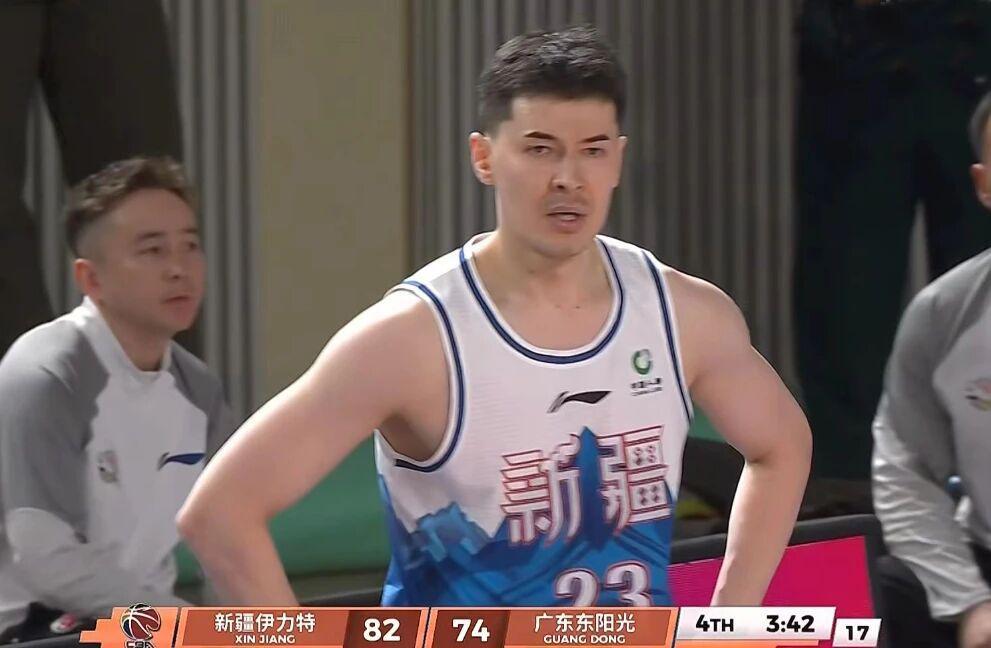 开云官网-18分大逆转!广东男篮2分惜败新疆,胡明轩失绝杀萨林杰正负值-24