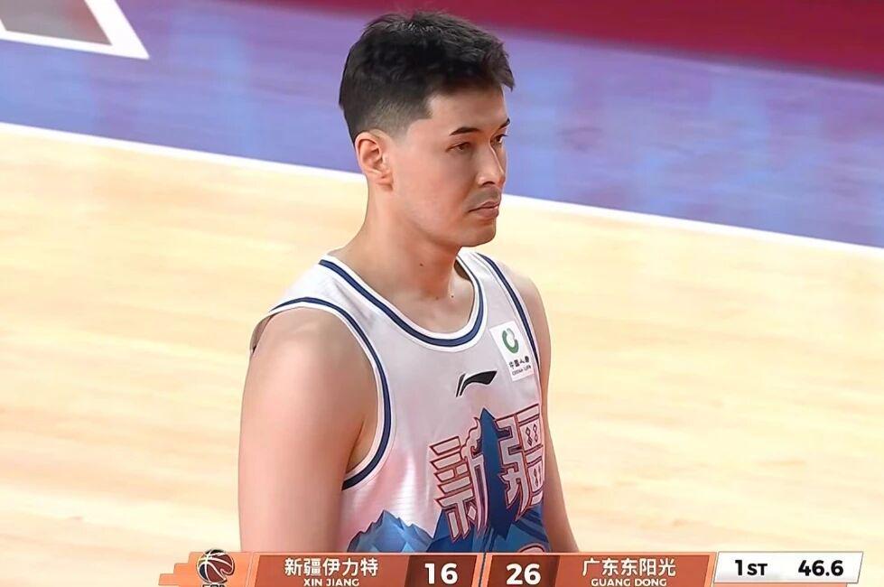 开云官网-18分大逆转!广东男篮2分惜败新疆,胡明轩失绝杀萨林杰正负值-24