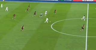 1747265108113050592.gif 开云入口-【西甲】小将哈科沃读秒绝杀 皇马2比1逆转马洛卡