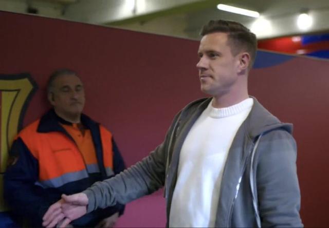 1743344114941052951.jpg kaiyun-【西甲】亚马尔造乌龙,莱万威武双响,巴萨4-1赫罗纳