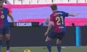 1743350713648017963.gif kaiyun-【西甲】亚马尔造乌龙,莱万威武双响,巴萨4-1赫罗纳
