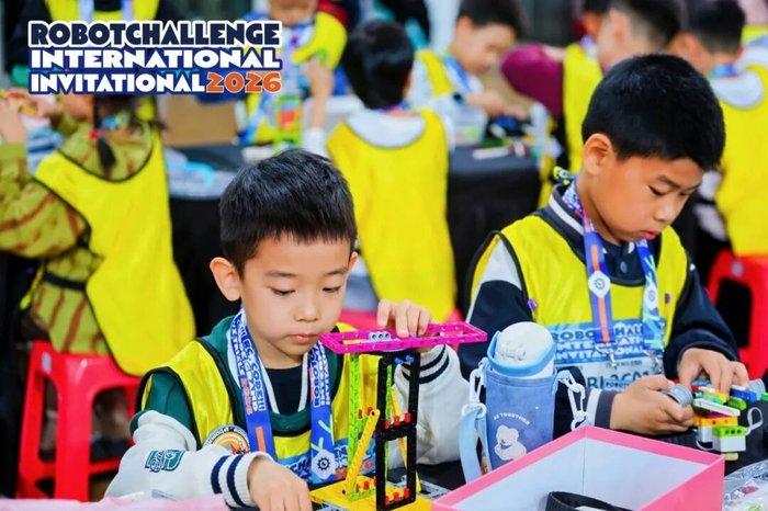开云入口-逐梦泉城！2026 赛季 RC 国际邀请赛（济南站）完美收官，致敬科技少年的巅峰闪耀时刻！|山东交通学院|济南市|山东省|机器人|比赛_新浪体育_新浪新闻