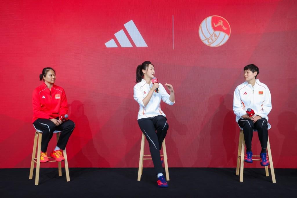 开云-对话｜中国女排三代核心共话精神传承，开启新赛季直面挑战